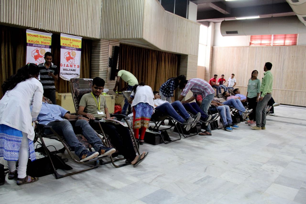 29+ Campus Indus University Ahmedabad Images